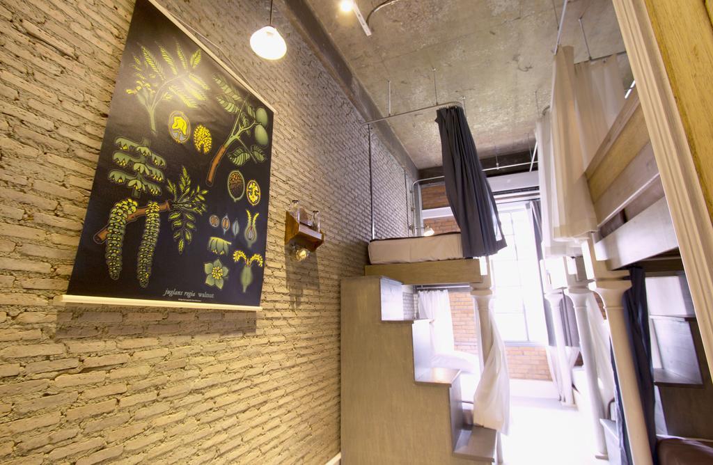 Oneday Hostel Sukhumvit 26 Μπανγκόκ Δωμάτιο φωτογραφία