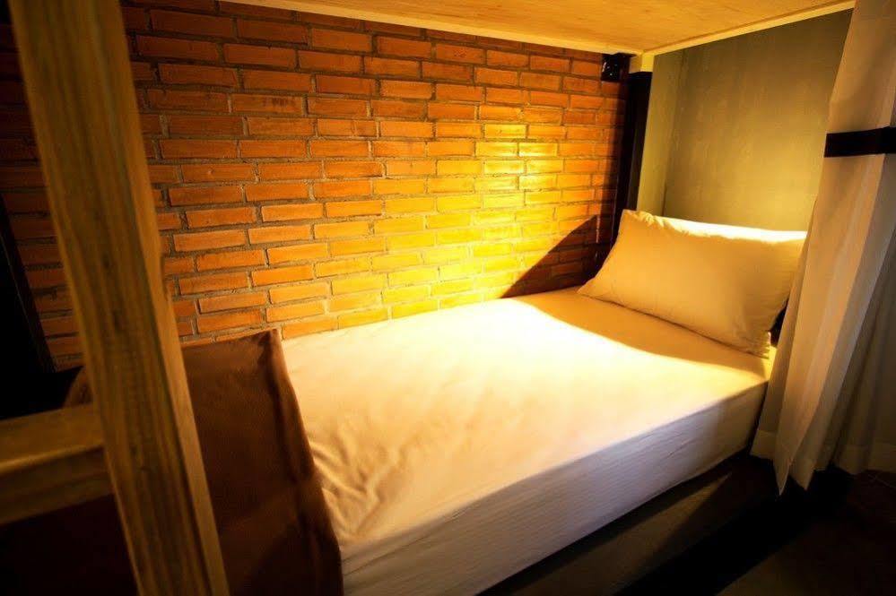 Oneday Hostel Sukhumvit 26 Μπανγκόκ Εξωτερικό φωτογραφία